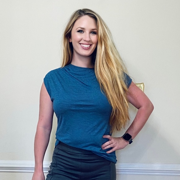 Meet your Posher, Samantha - Picture 1 of 1